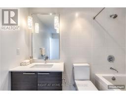2505 - 1 Market Street, Toronto, ON M5E0A2 Photo 11