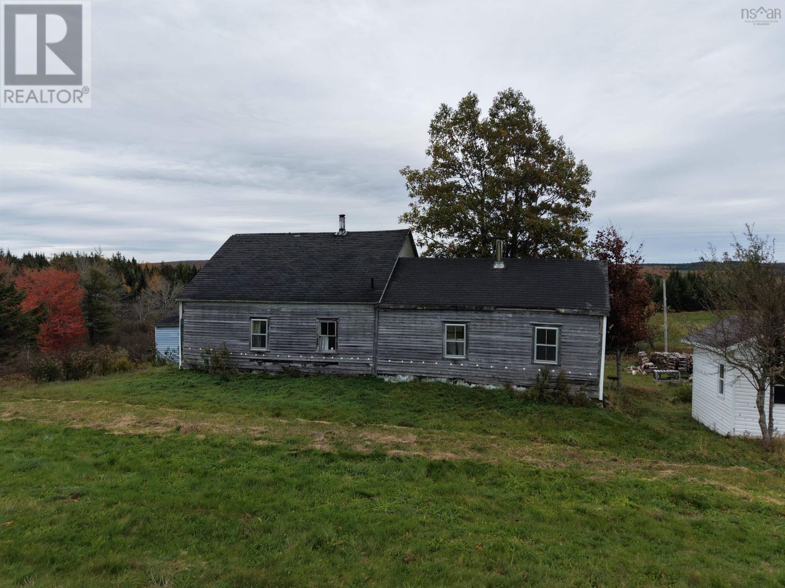 175 Highway 326 photo 2