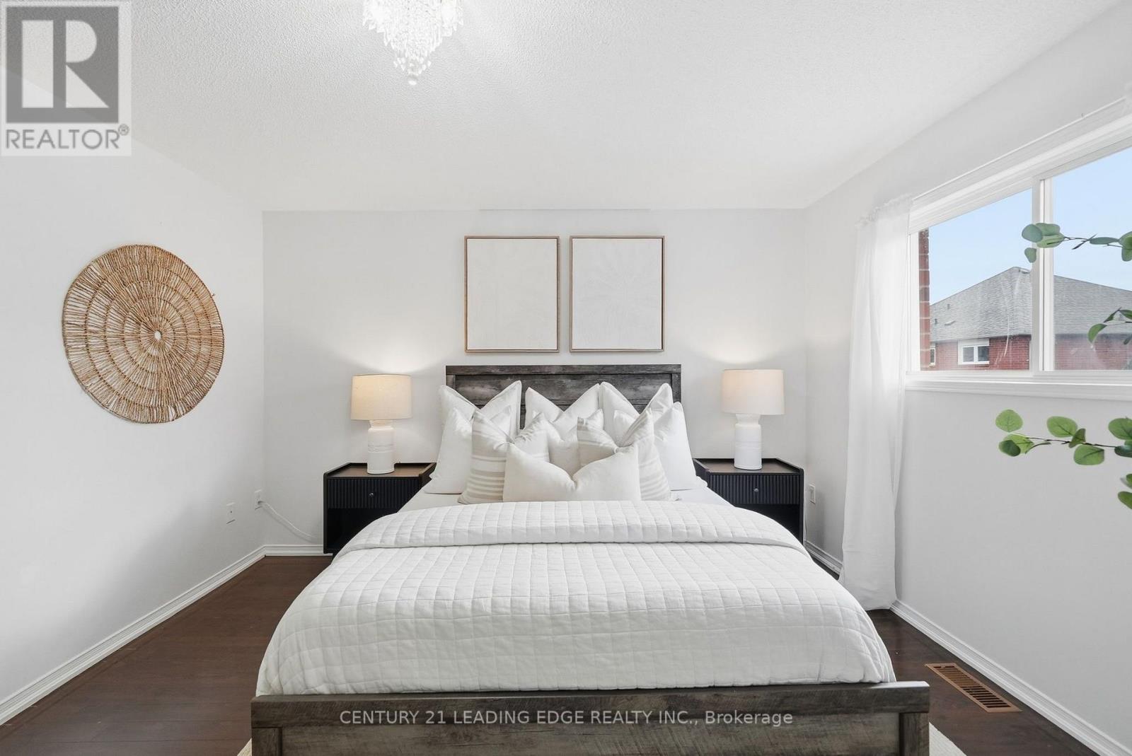 1732 Silver Maple Drive, Pickering, ON photo 31