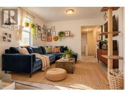 47 Jones Avenue, Toronto, ON M4M2Z7 Photo 15