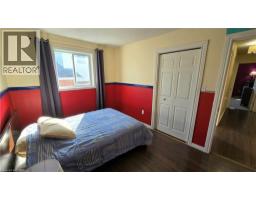 7 Jade Court, Cambridge, ON N1T1X1 Photo 22