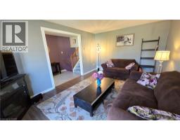 Eat in kitchen - 7 Jade Court, Cambridge, ON N1T1X1 Photo 6