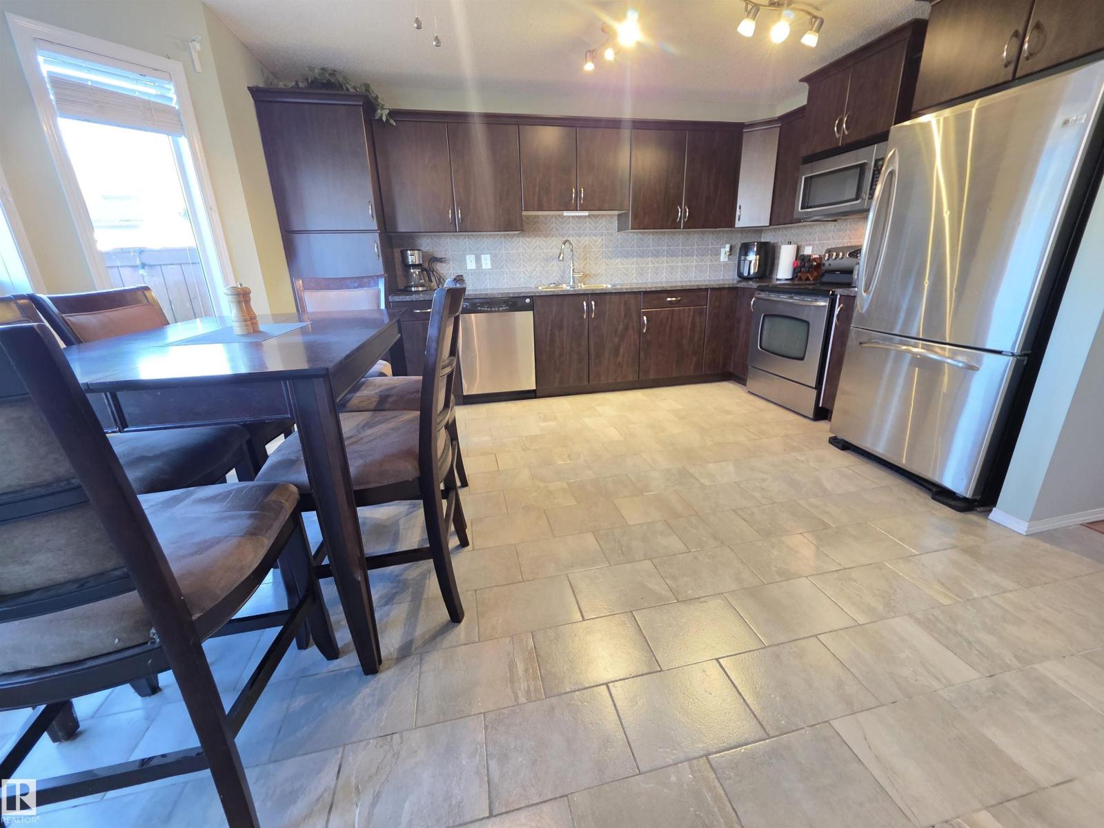 88 SPRUCE VILLAGE DR, Spruce Grove — photo 5