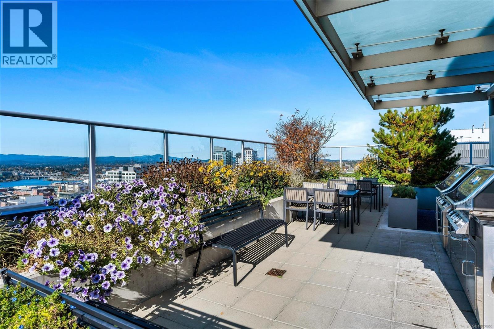 1207 848 Yates St, Victoria - Image 1