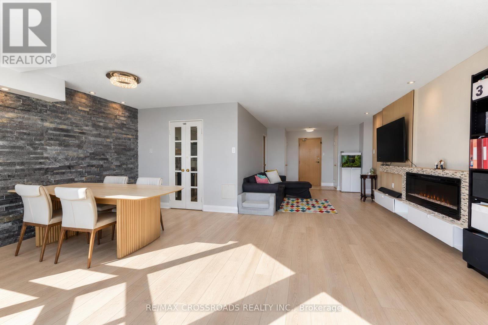 1308- 7825 Bayview Avenue, Markham, ON photo 11