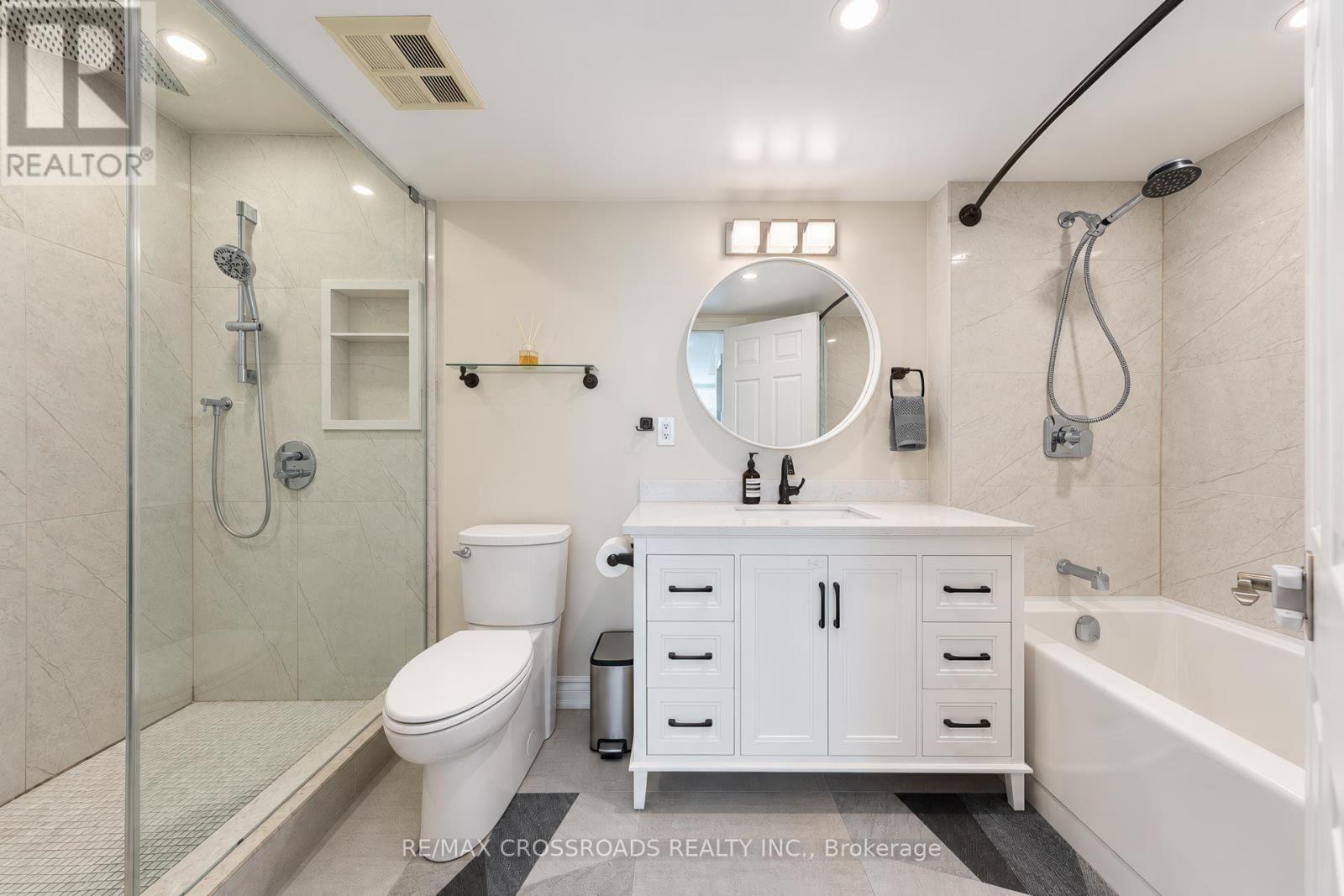 1308- 7825 Bayview Avenue, Markham, ON photo 20