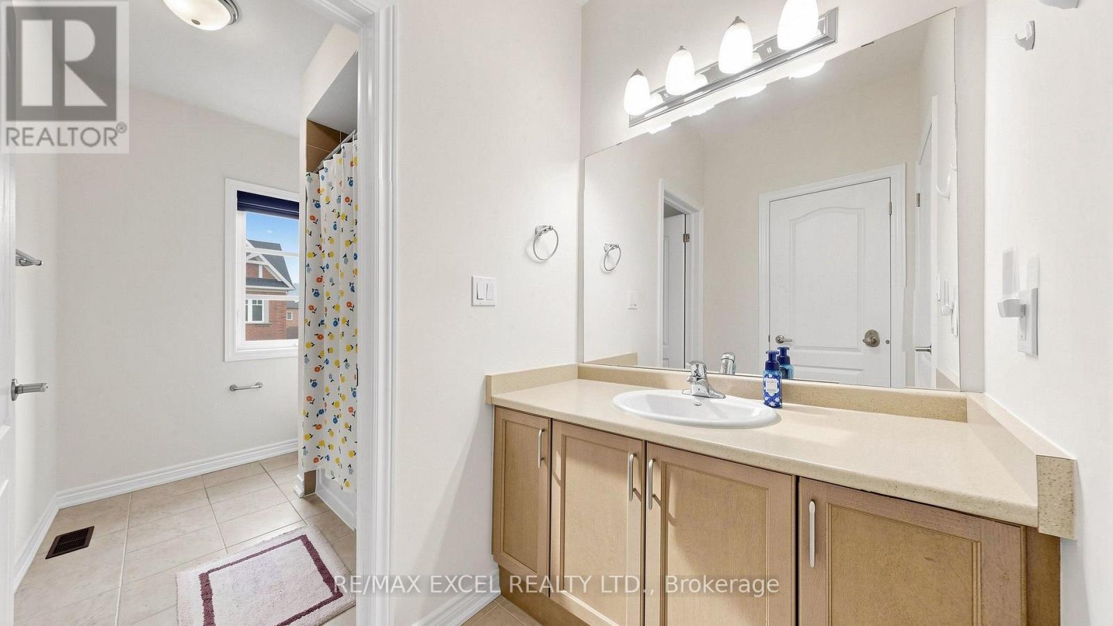 7 Sundew Lane, Richmond Hill, ON photo 25