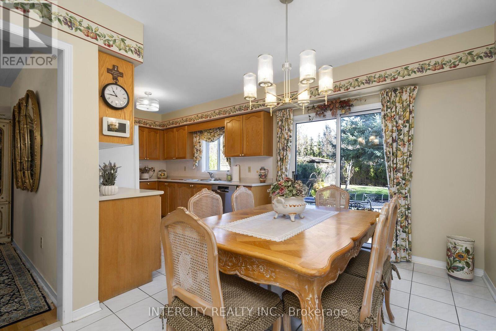 35 Avro Road, Vaughan, ON photo 11