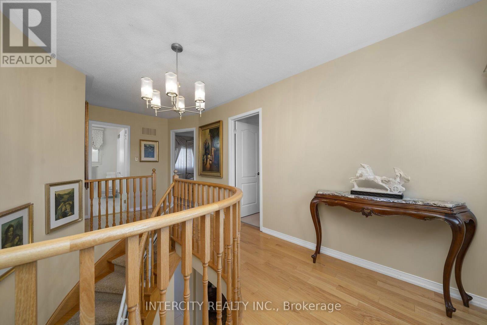 35 Avro Road, Vaughan, ON photo 25