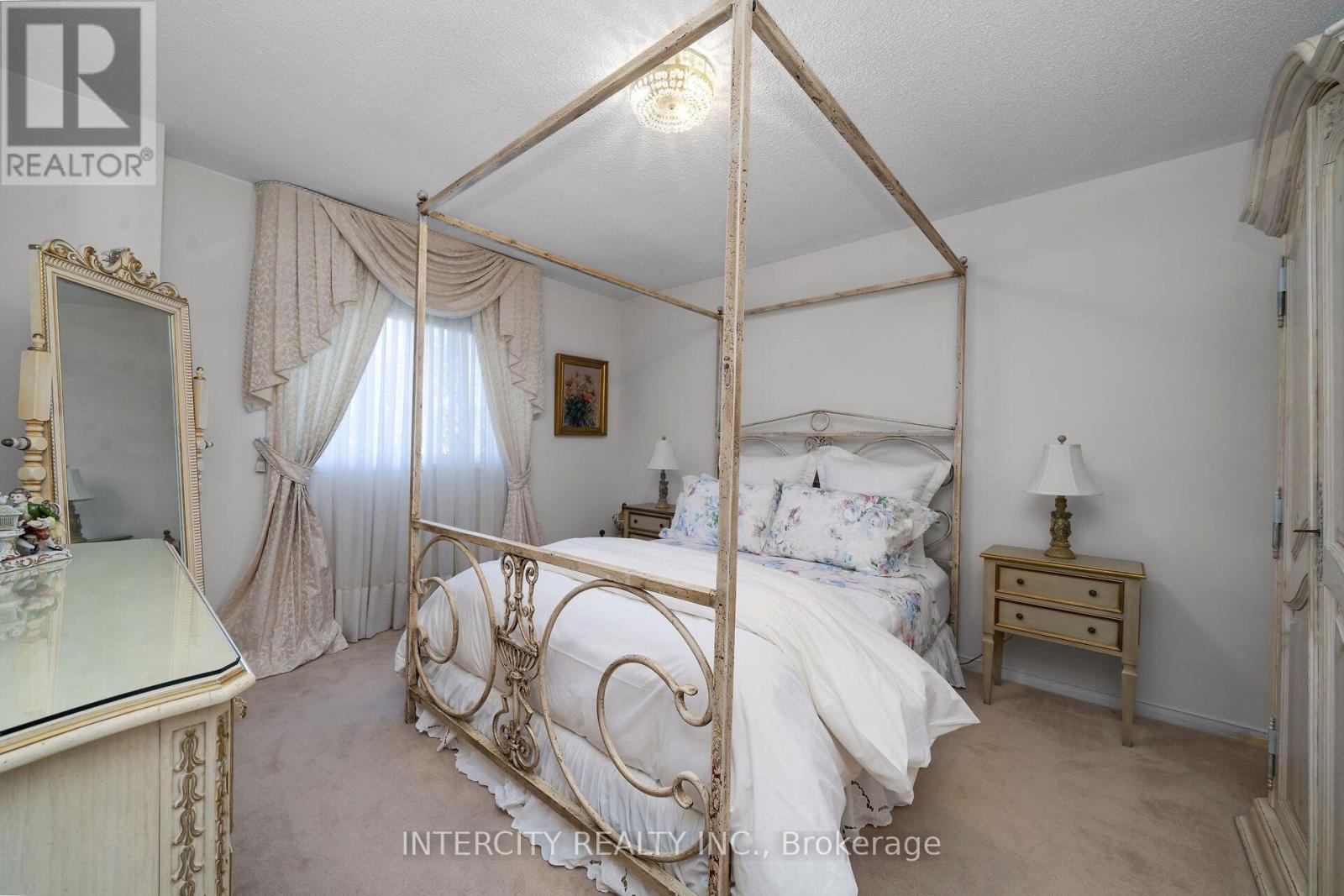 35 Avro Road, Vaughan, ON photo 28