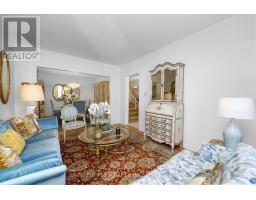 Bedroom 3 - 35 Avro Road, Vaughan, ON L6A1Y3 Photo 8