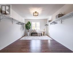 Primary Bedroom - 207 Sutherland Street S, Clearview, ON L0M1S0 Photo 17