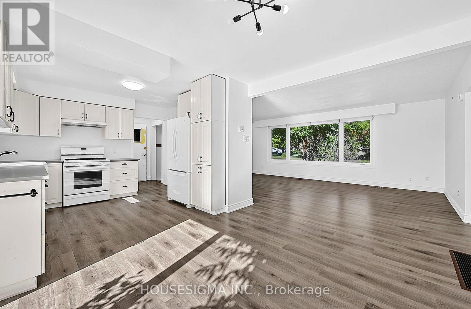 239 Warnica Road, Barrie photo 11
