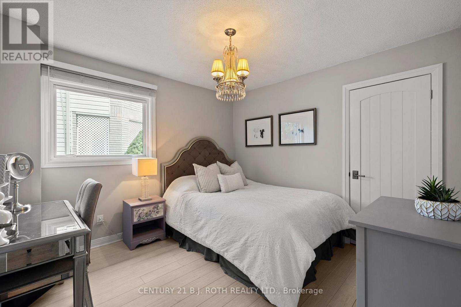 61 Orwell Crescent, Barrie photo 19