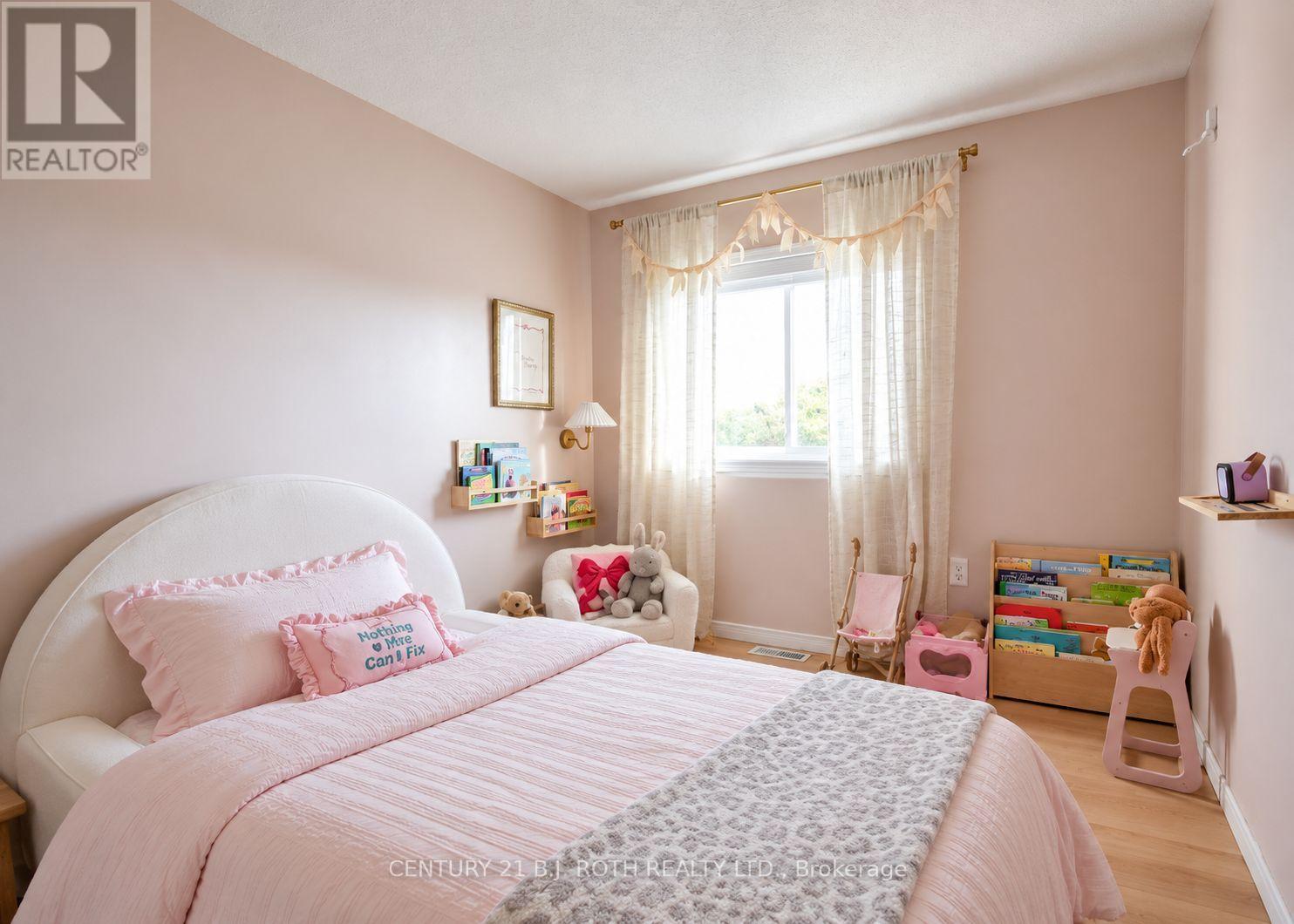 41 Goodwin Drive, Barrie photo 9