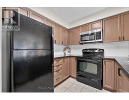 Den - 1804 - 5 Michael Power Place, Toronto, ON M9A0A3 Photo 6