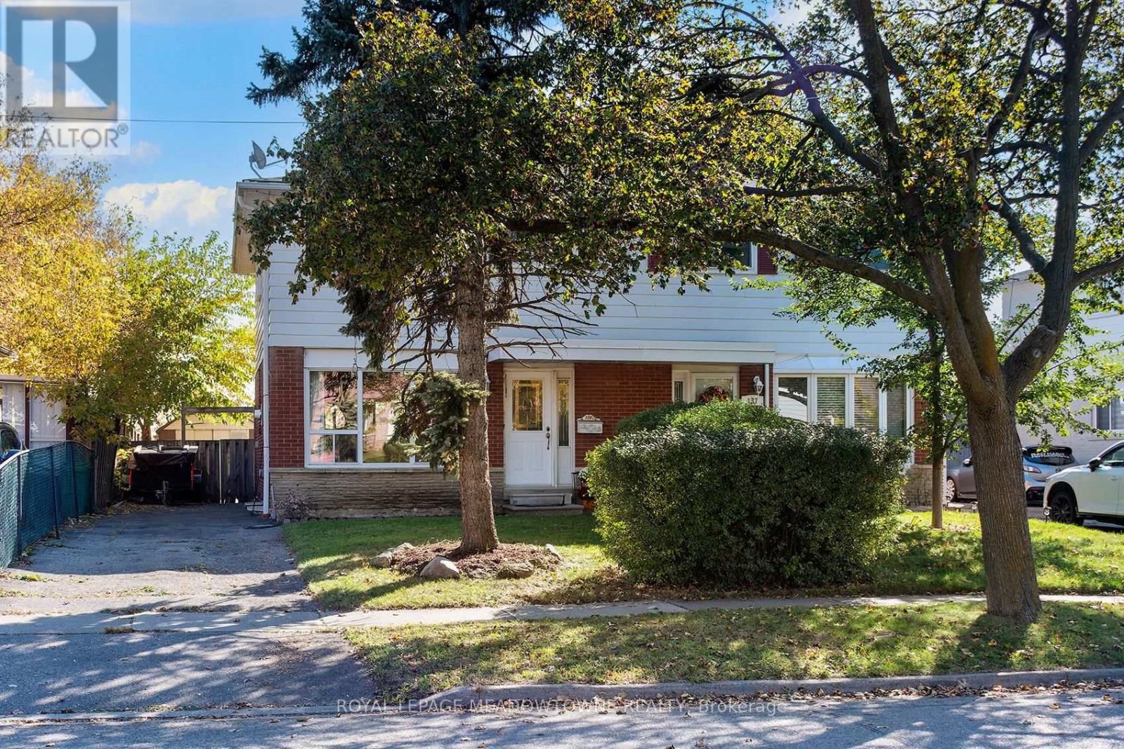 139 Archdekin Drive, Brampton, ON photo 3