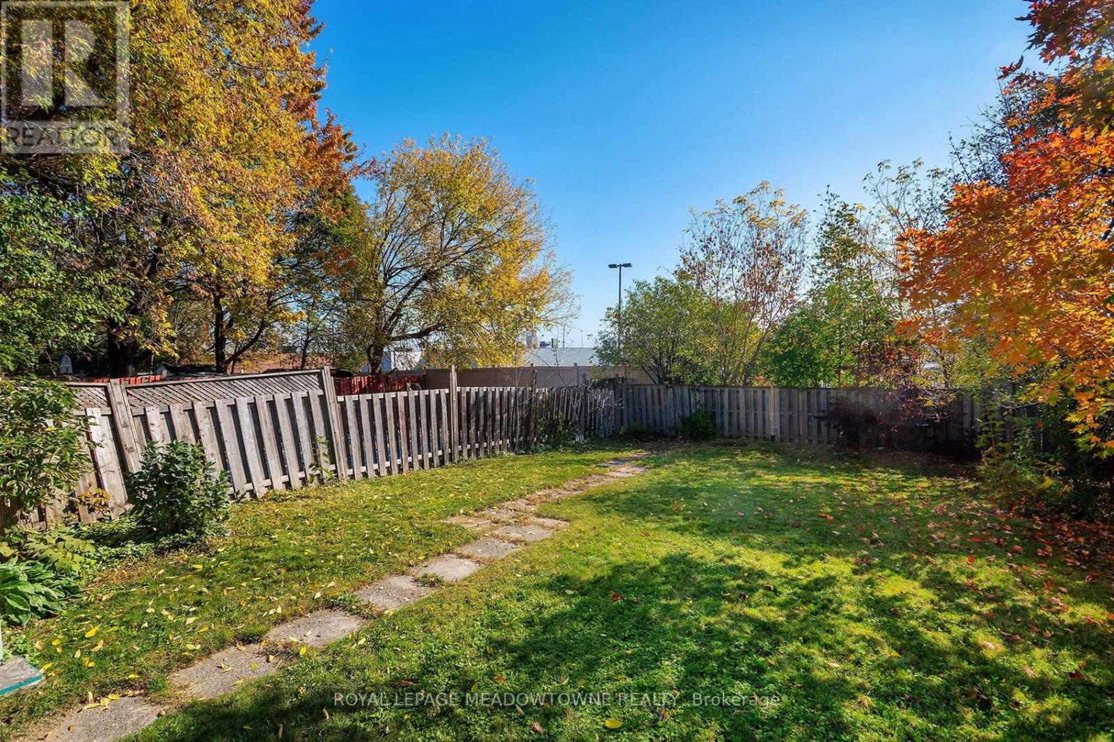 139 Archdekin Drive, Brampton, ON photo 39