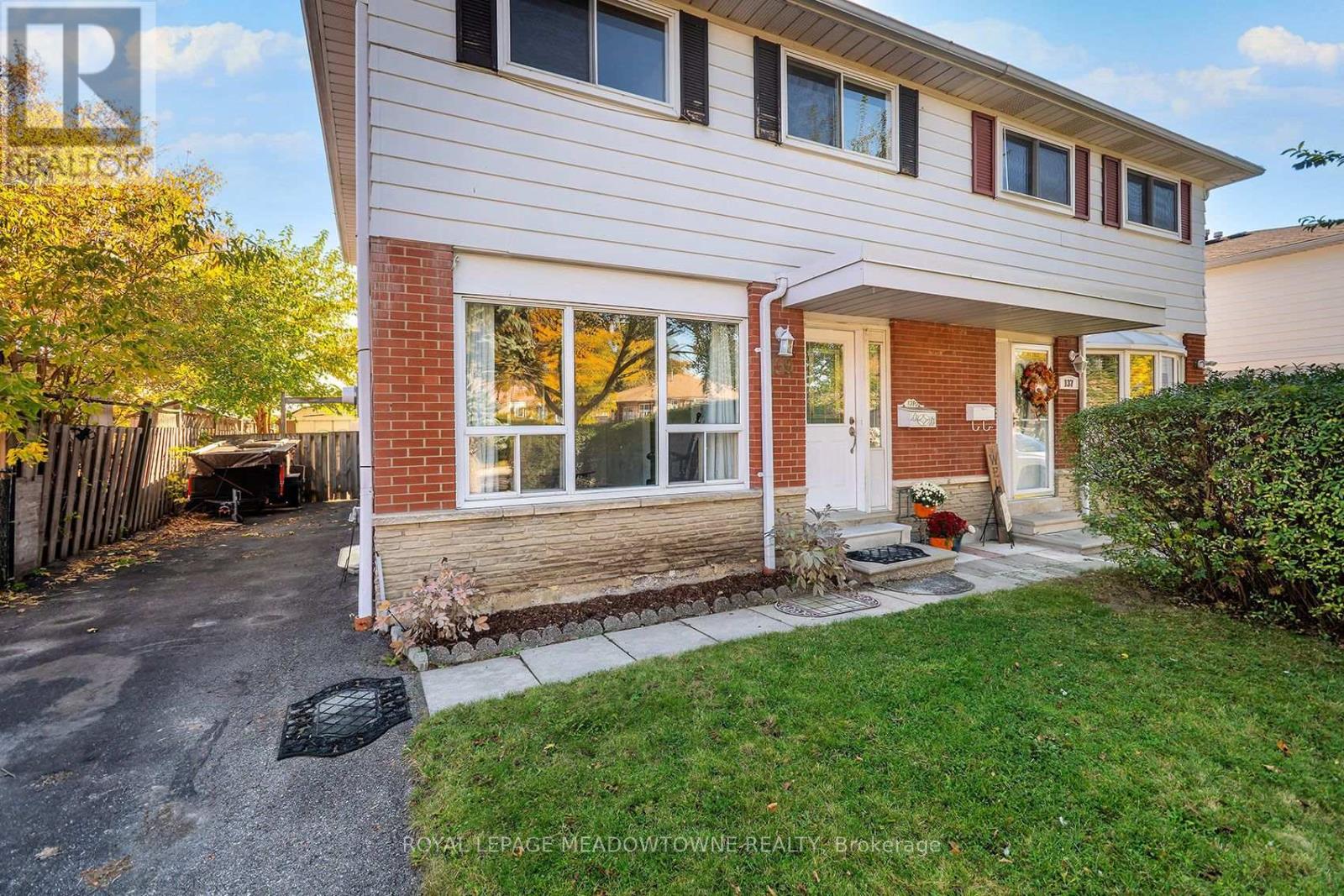 139 Archdekin Drive, Brampton, ON photo 5
