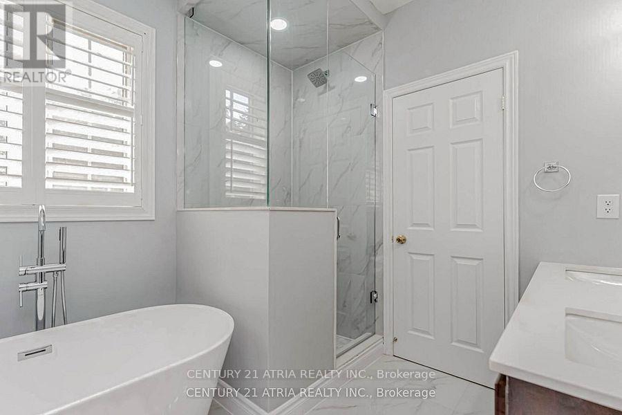 6 Shuter Lane, Brampton, ON photo 24