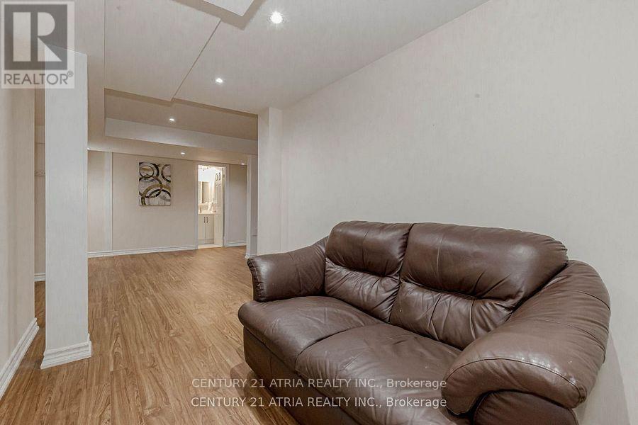 6 Shuter Lane, Brampton, ON photo 30