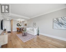 701 - 10 Old York Mills Road, Toronto, ON M2P2G9 Photo 12