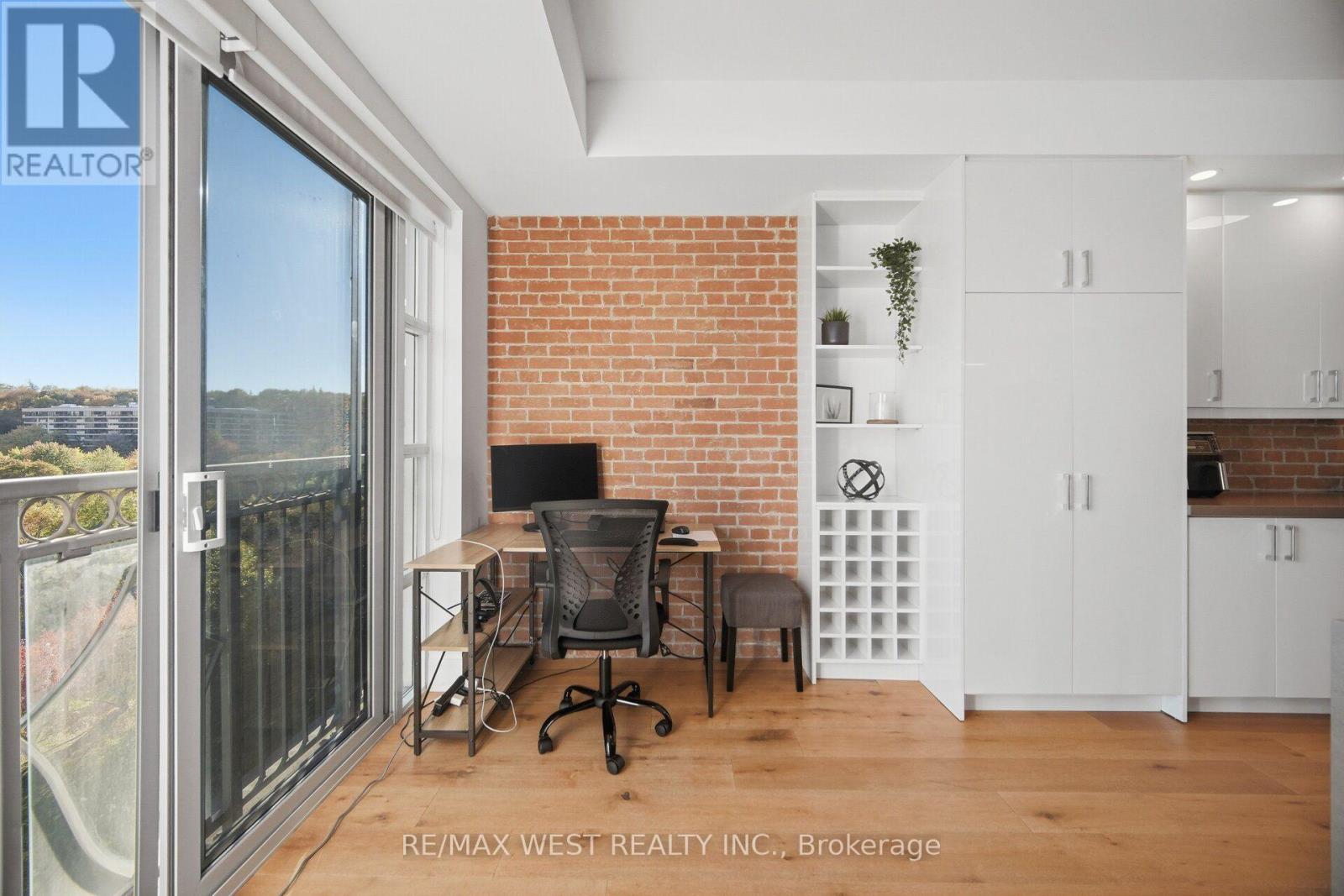 701- 10 Old York Mills Road, Toronto, ON photo 19