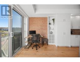 701 - 10 Old York Mills Road, Toronto, ON M2P2G9 Photo 19