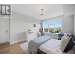 701 - 10 Old York Mills Road, Toronto, ON M2P2G9 Photo 26