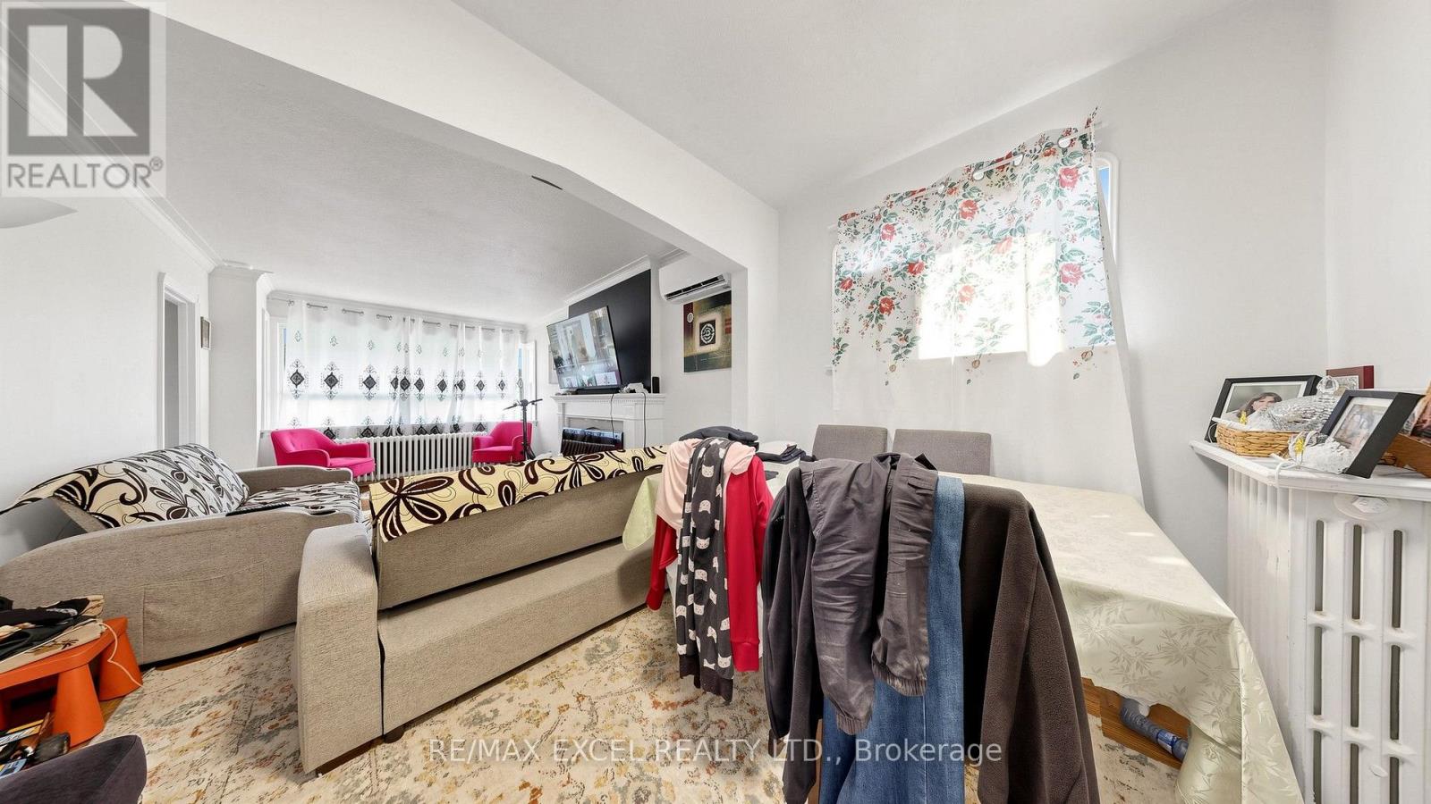 11 HUTTON AVENUE - 12