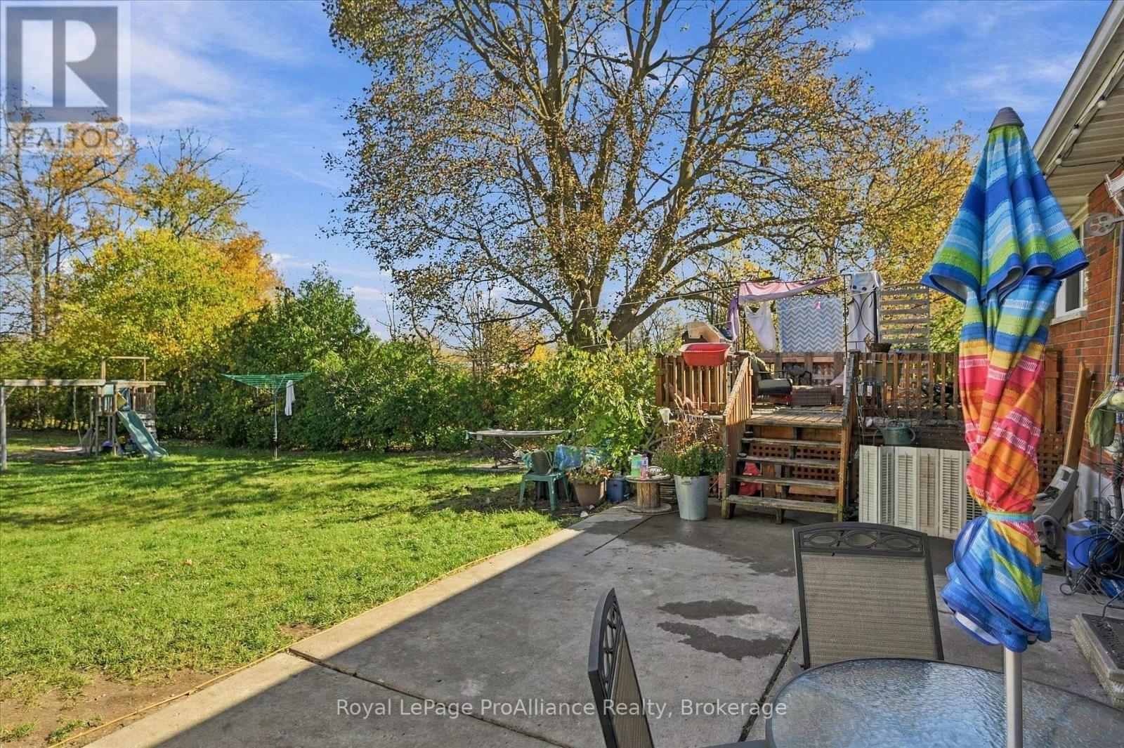 854 BARNARDO AVENUE - 31
