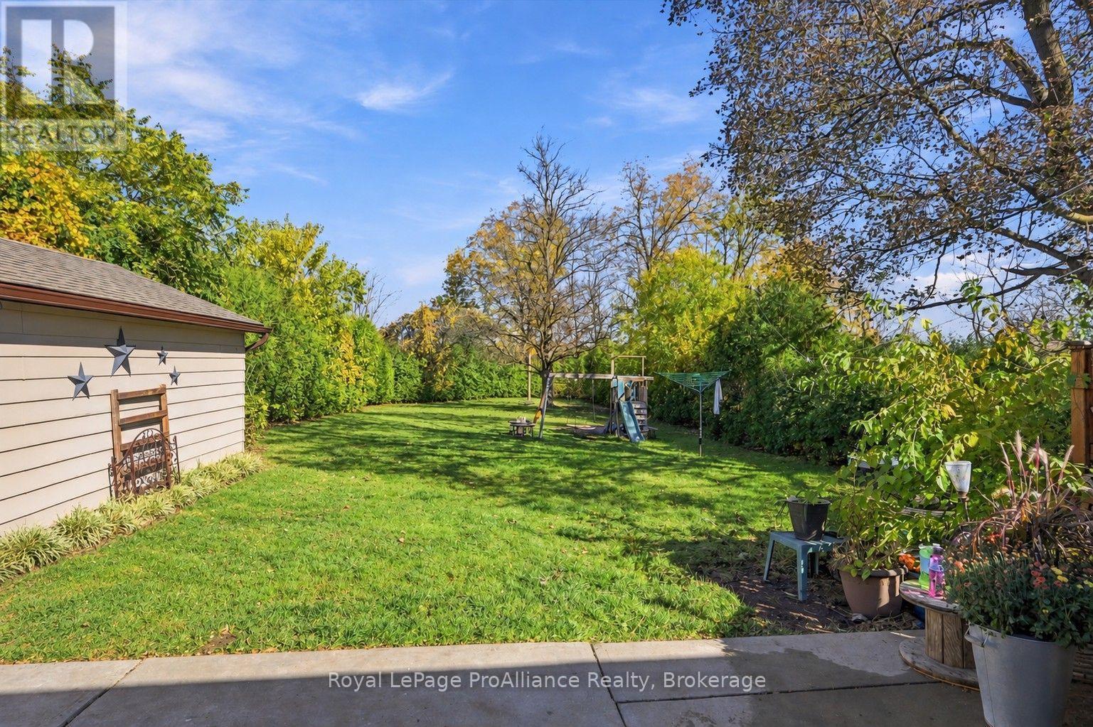854 BARNARDO AVENUE - 33