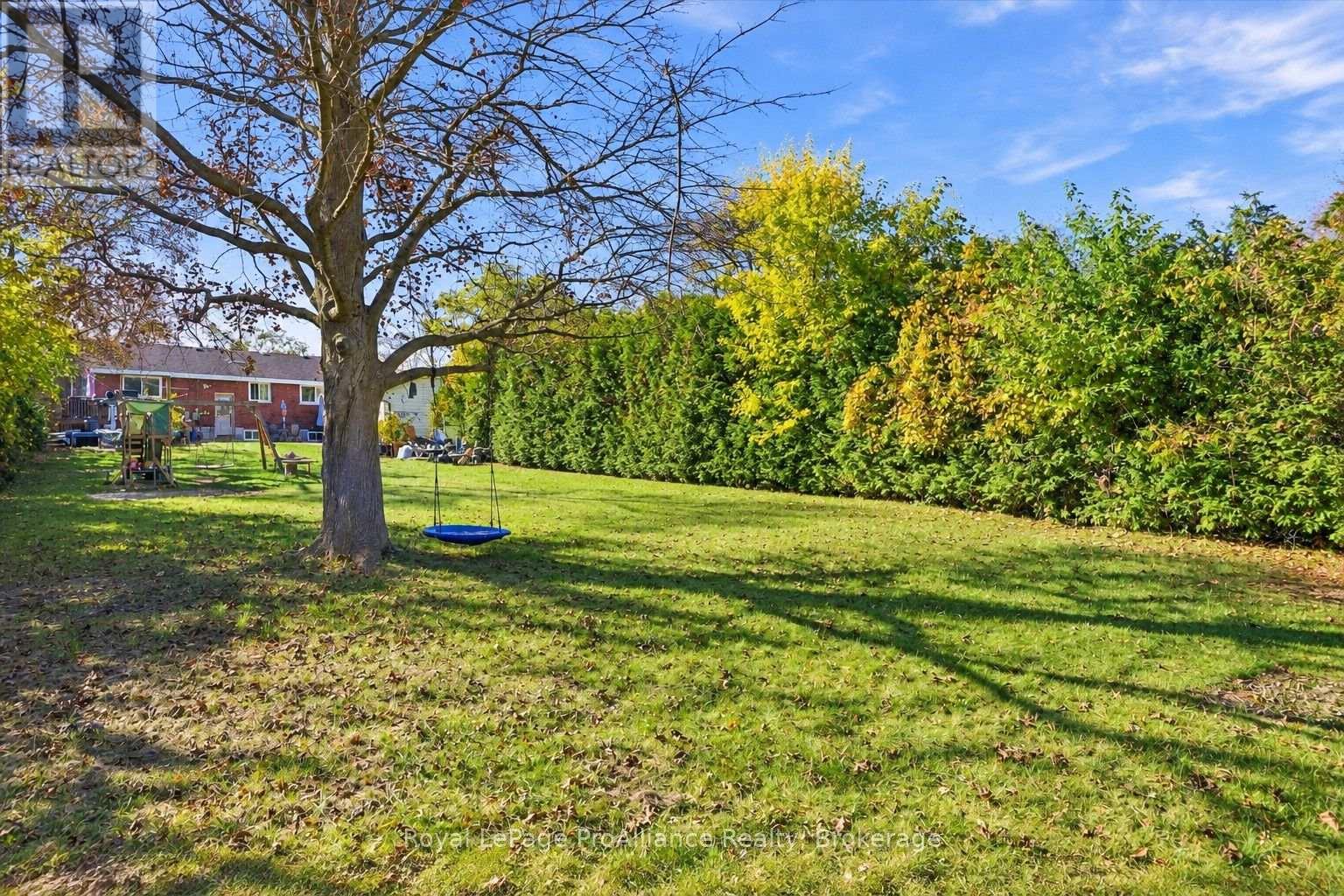 854 BARNARDO AVENUE - 35