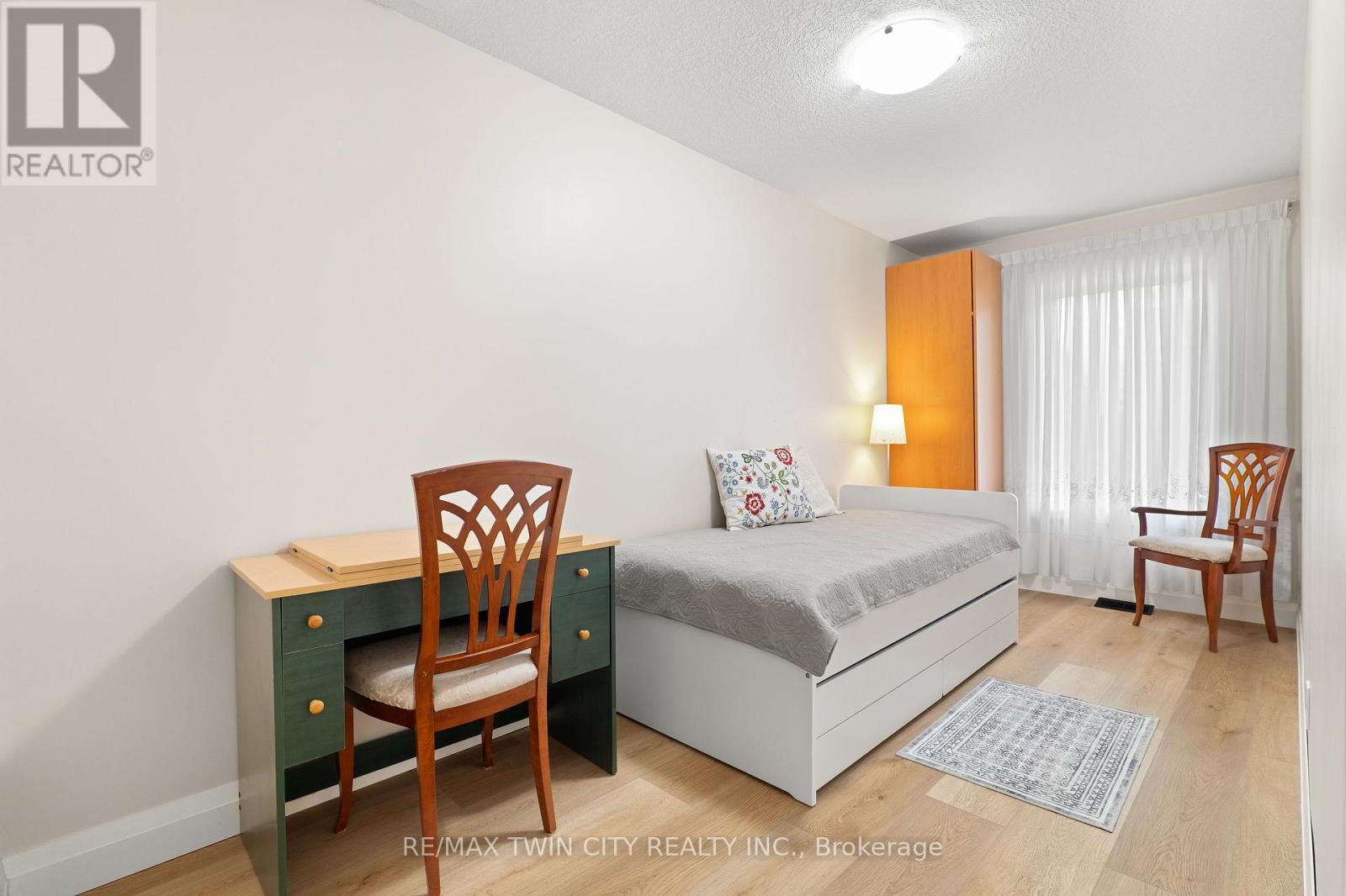 98 Wallace Drive, Cambridge, ON photo 39
