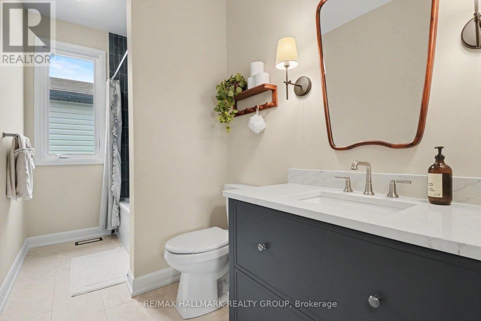 Images are to showcase builder finishes only
