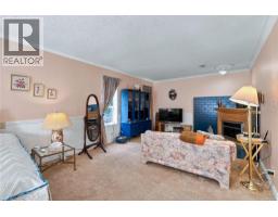 6728 Medd Rd, Nanaimo, BC V9V1C4 Photo 14