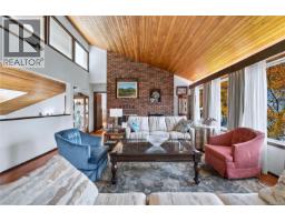 6728 Medd Rd, Nanaimo, BC V9V1C4 Photo 16