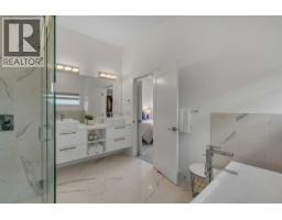 2327b Osborne Crescent Sw, Calgary, AB T2T0Y7 Photo 19
