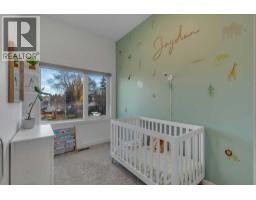 2327b Osborne Crescent Sw, Calgary, AB T2T0Y7 Photo 23