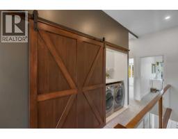 2327b Osborne Crescent Sw, Calgary, AB T2T0Y7 Photo 26
