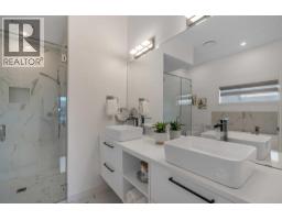 2327b Osborne Crescent Sw, Calgary, AB T2T0Y7 Photo 18