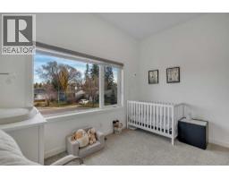 2327b Osborne Crescent Sw, Calgary, AB T2T0Y7 Photo 22