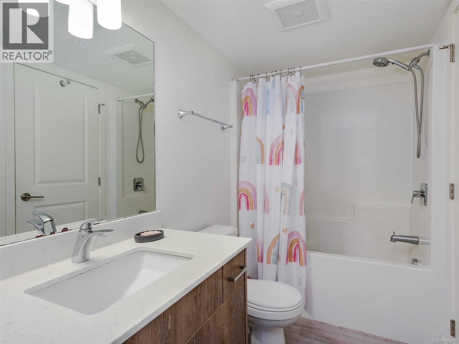 303 110 Presley Place, View Royal