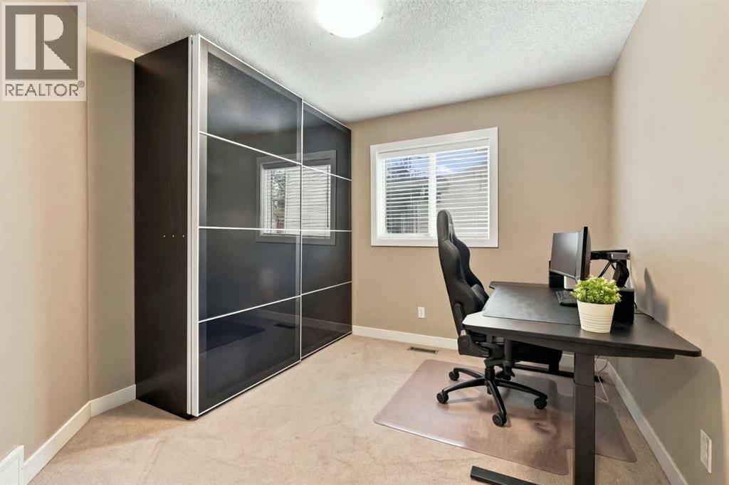 185 Silverado Plains Close SW, Calgary — photo 3