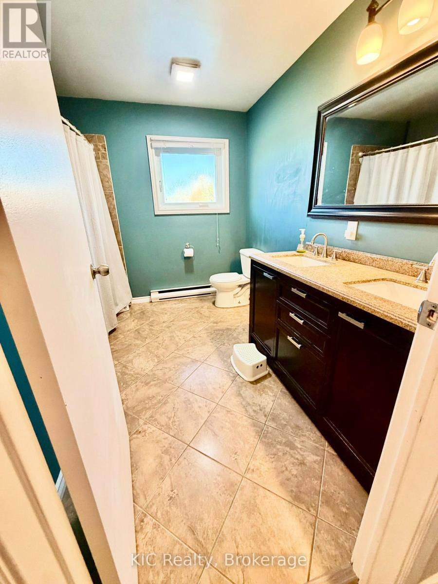 298 Old Norwood Road, Havelock-Belmont-Methuen, ON photo 6