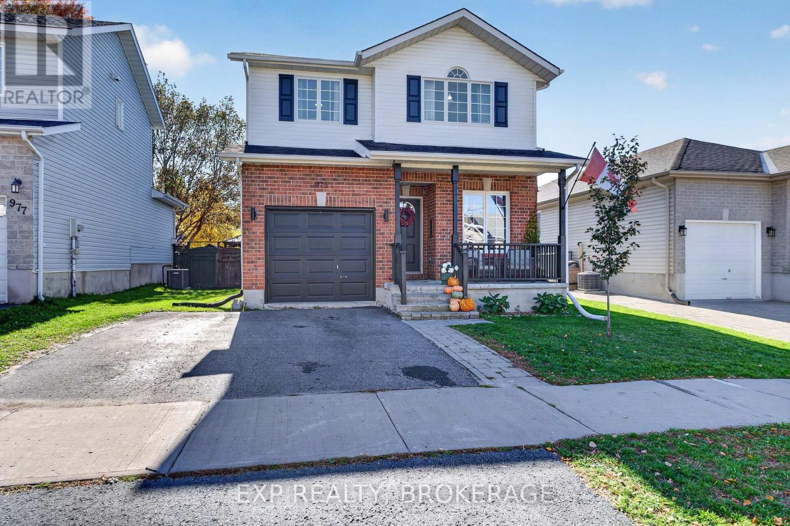 975 RAINBOW CRESCENT, Kingston (Kingston East (Incl Barret Crt)), ON, photo 2