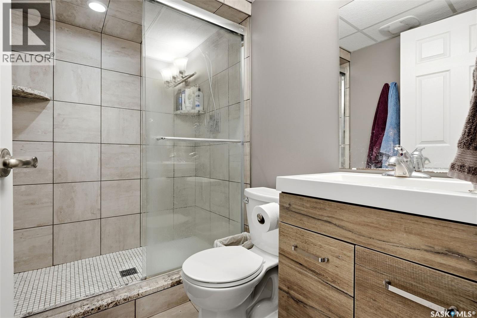 304 Halifax STREET N, Regina — photo 26
