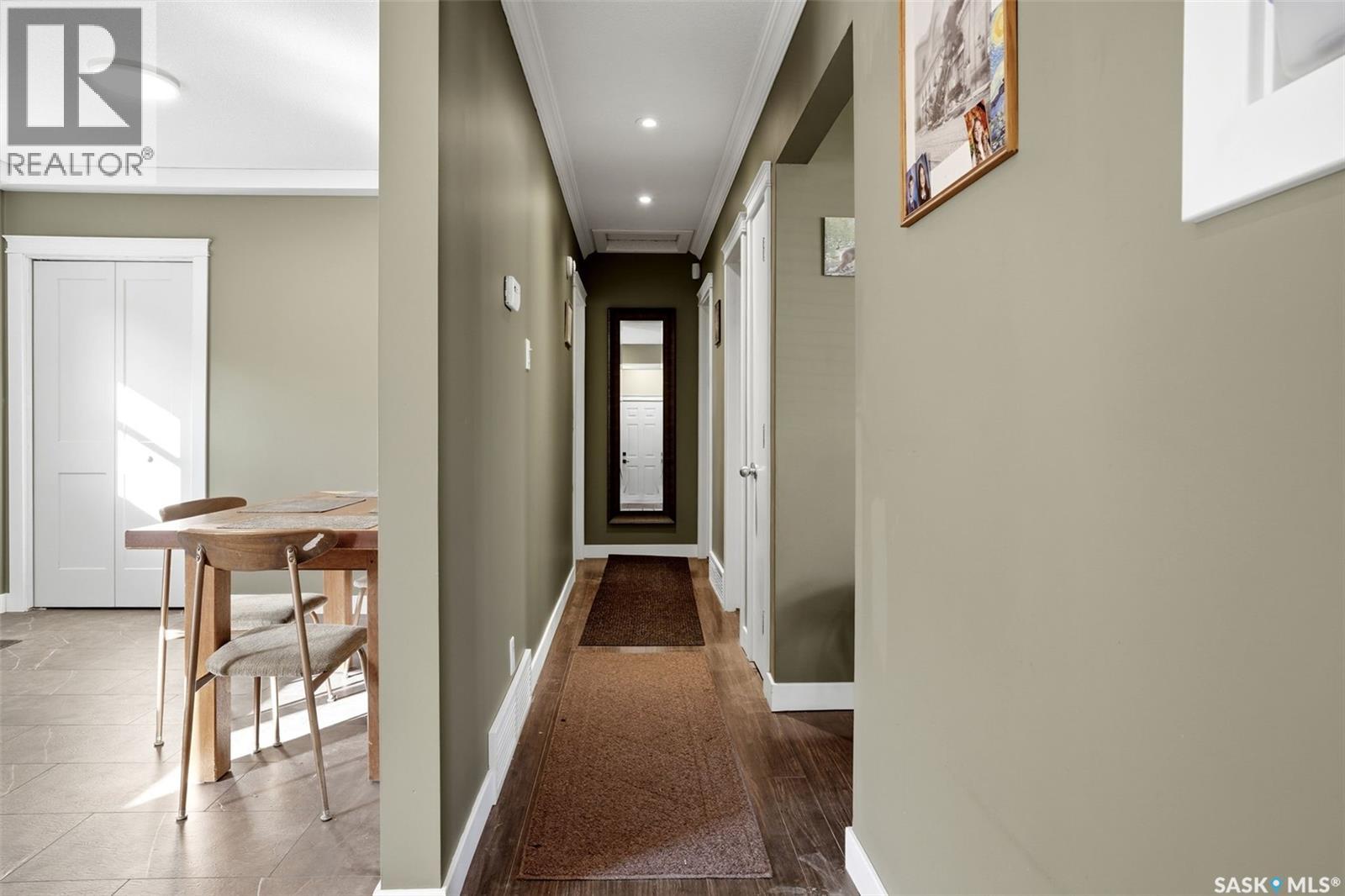 304 Halifax STREET N, Regina — photo 6