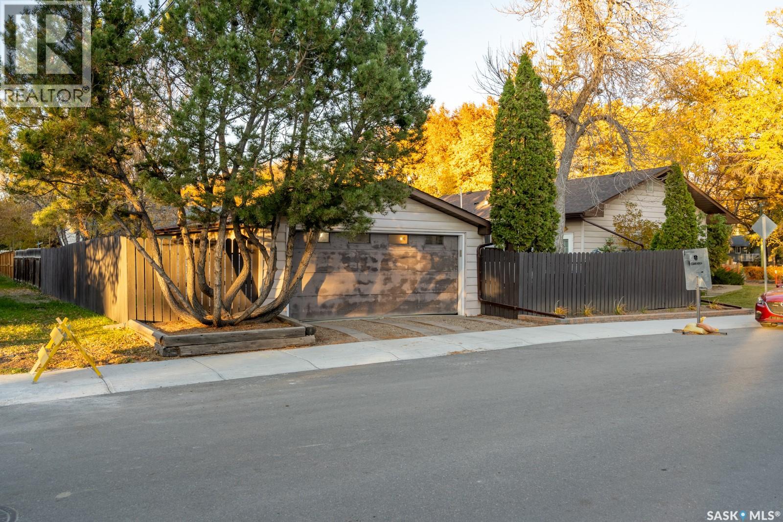 224 FRONTENAC DRIVE, Regina — photo 27
