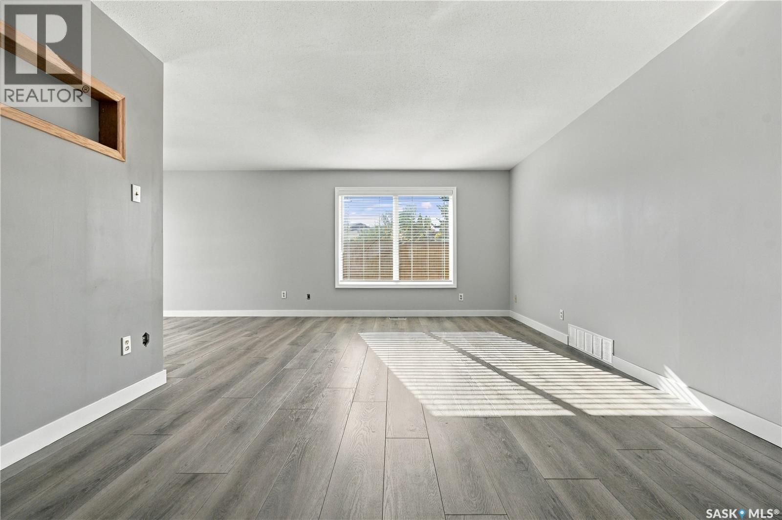 427 Poth WAY, Saskatoon — photo 8